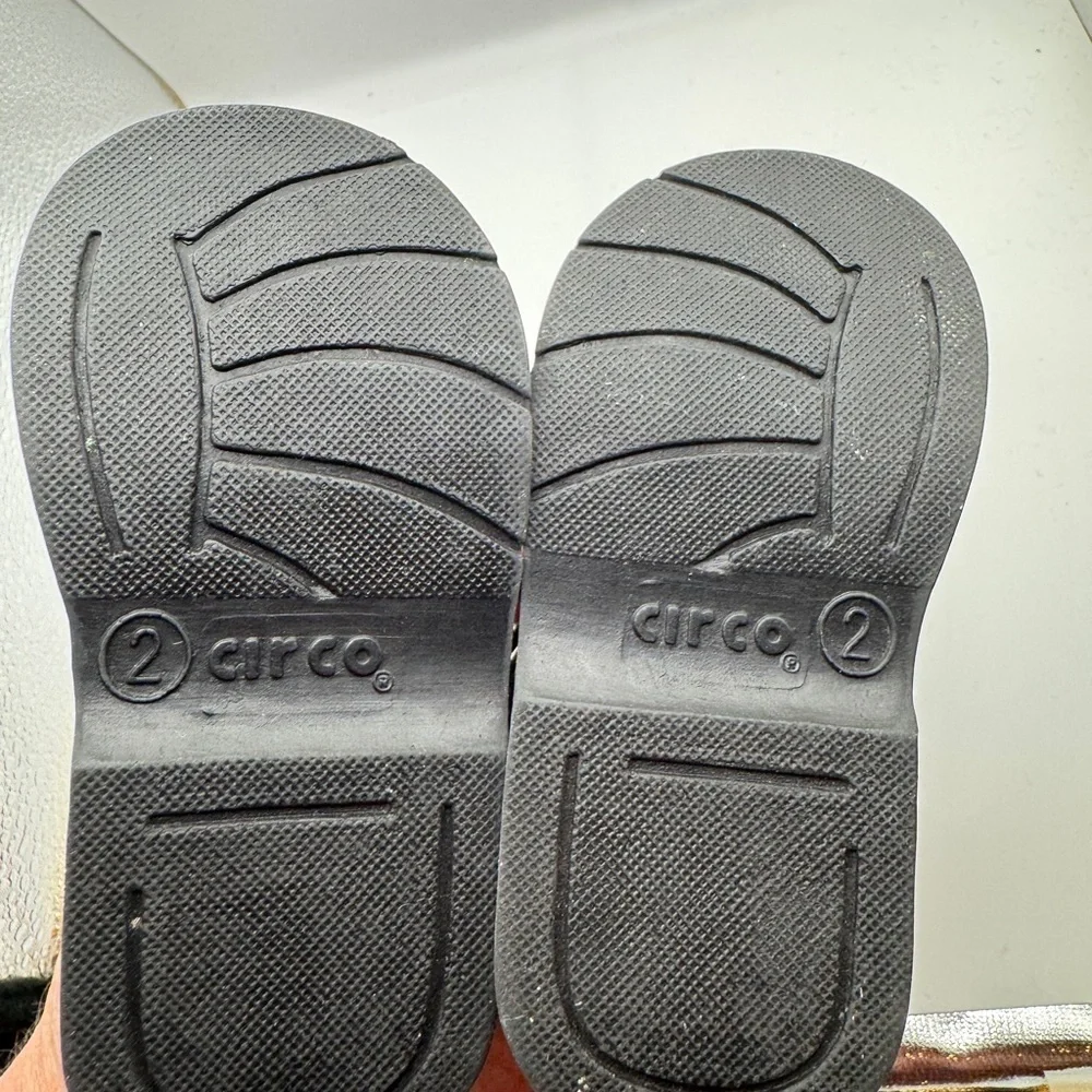 Circo Toddler 2 Girls Black Mary Jane Dress Shoes with Strap and Rounded Toe